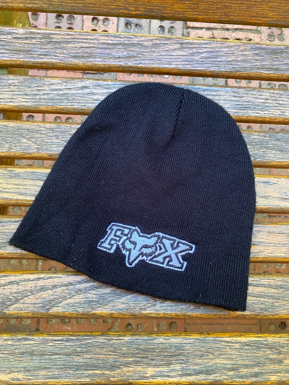 FOX Black Bennie White stitching toboggan skull cap